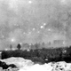 La infantería británica avanzando a través del gas en la Batalla de Loos, el 25 de septiembre de 1915. Wikimedia Commons